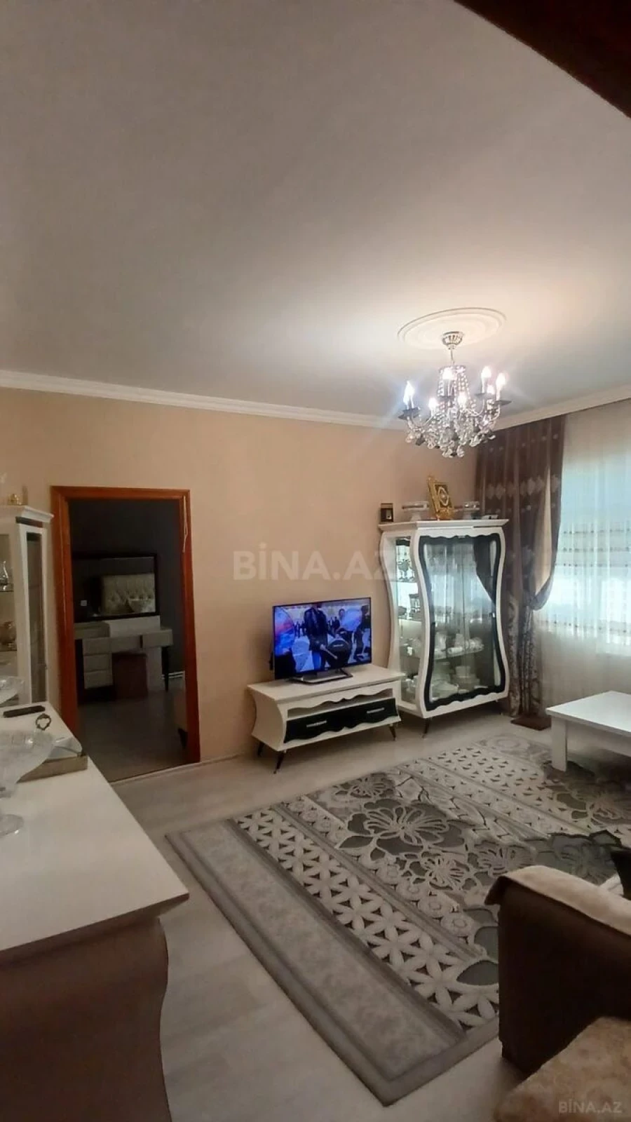 Satılır 4 otaqlı mənzil 96 m²