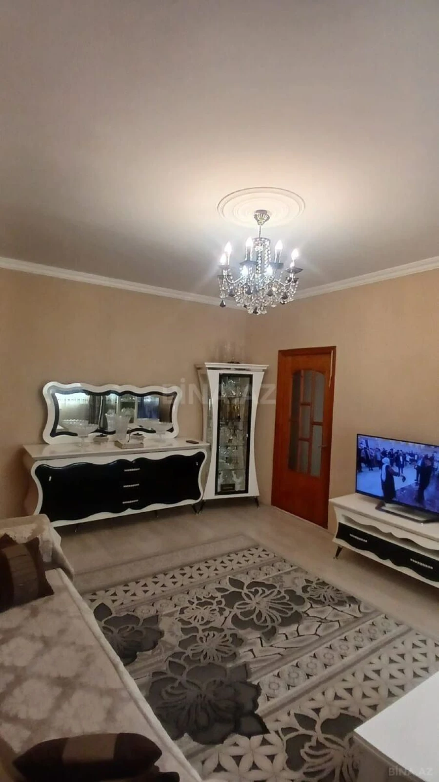 Satılır 4 otaqlı mənzil 96 m²