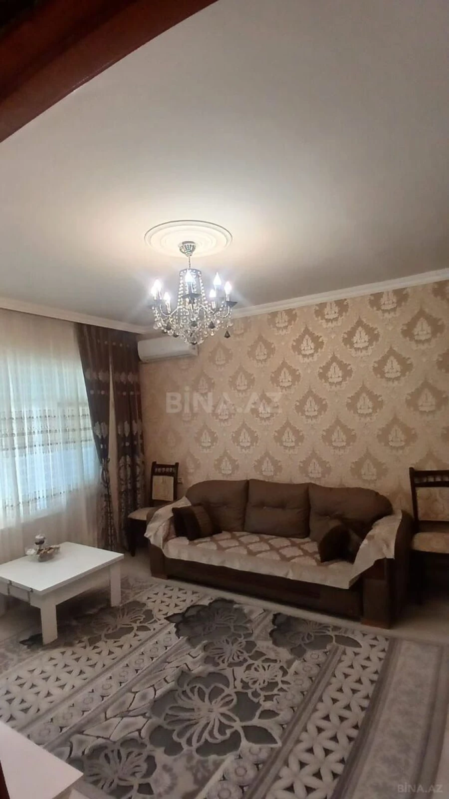 Satılır 4 otaqlı mənzil 96 m²