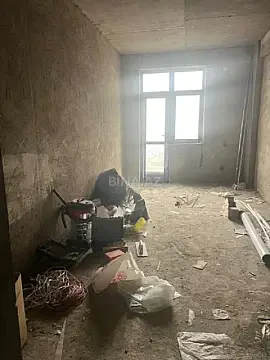 Satılır 2 otaqlı mənzil 70 m²
