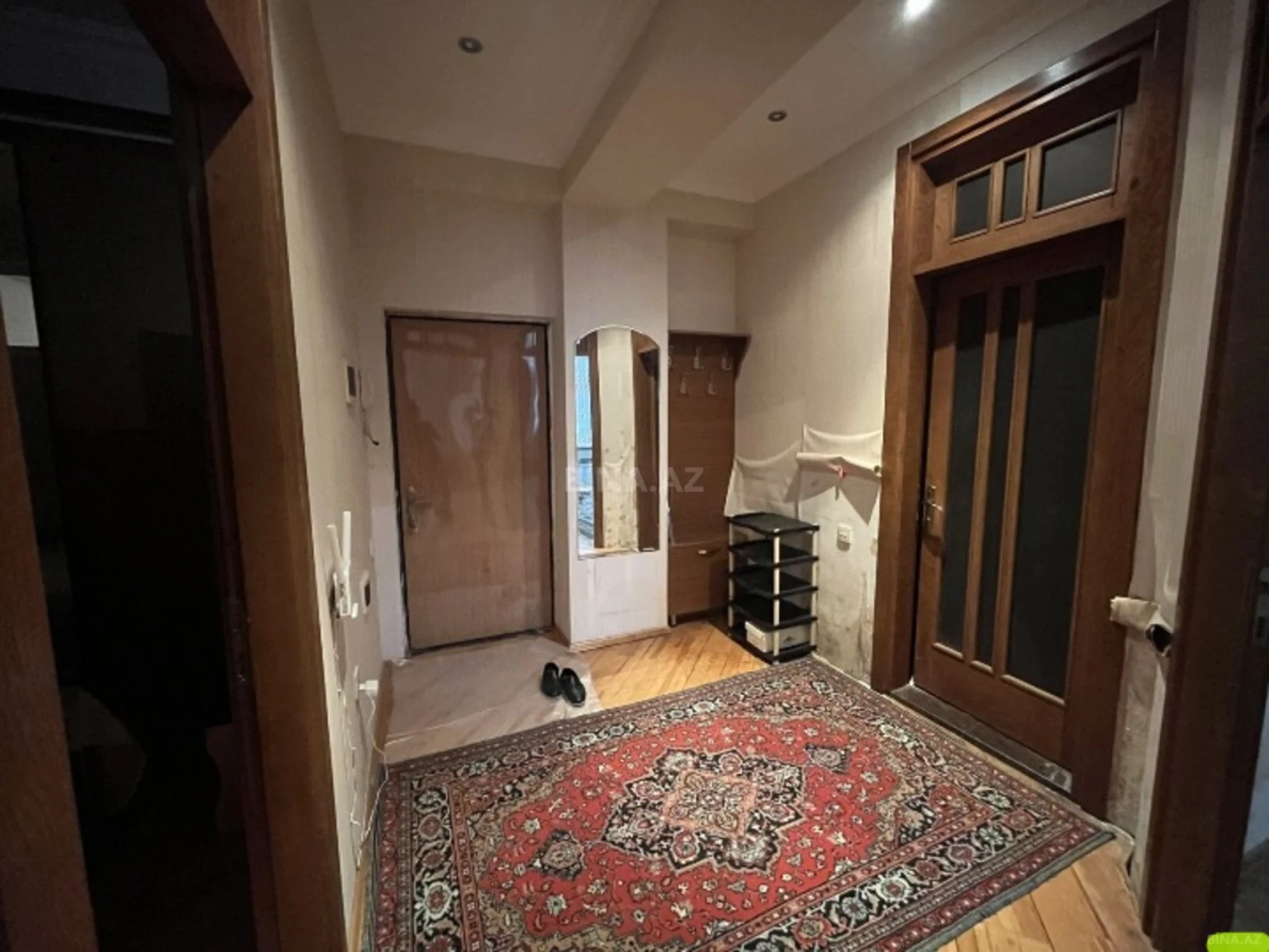 Kirayə verilir 2 otaqlı mənzil 60 m²