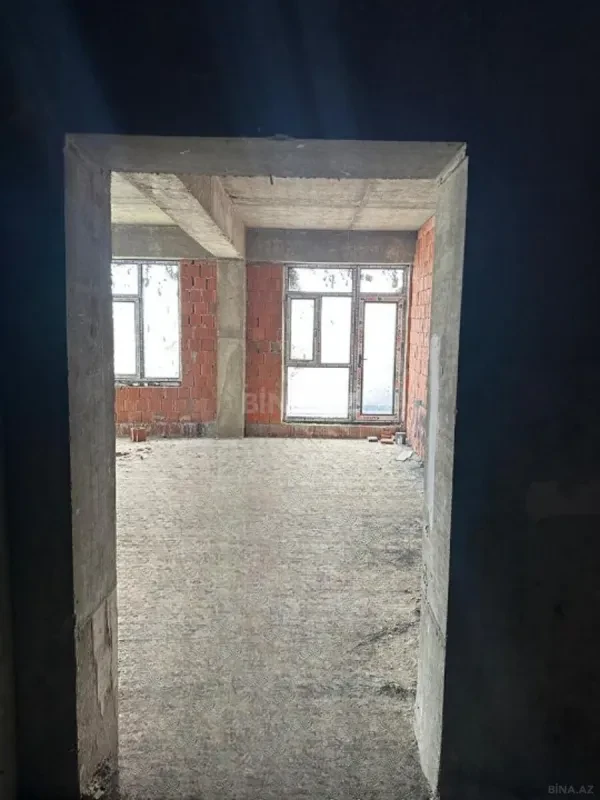 Satılır 3 otaqlı mənzil 150 m²