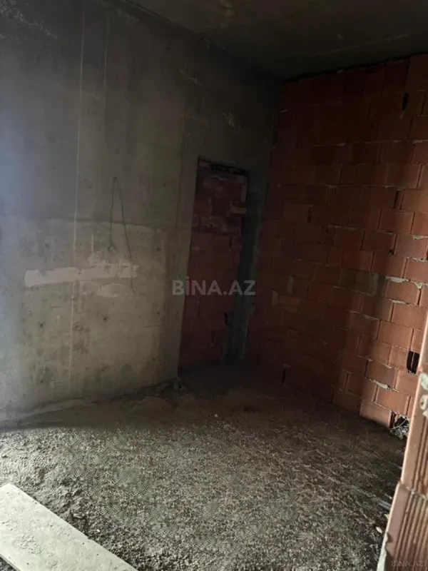 Satılır 3 otaqlı mənzil 150 m²
