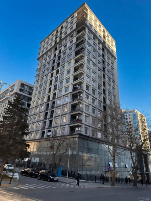 Satılır 3 otaqlı mənzil 150 m²