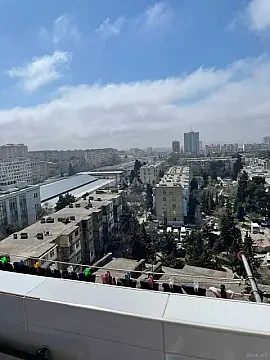 Satılır 2 otaqlı mənzil 90 m²