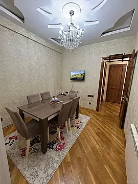 Satılır 3 otaqlı mənzil 85 m²