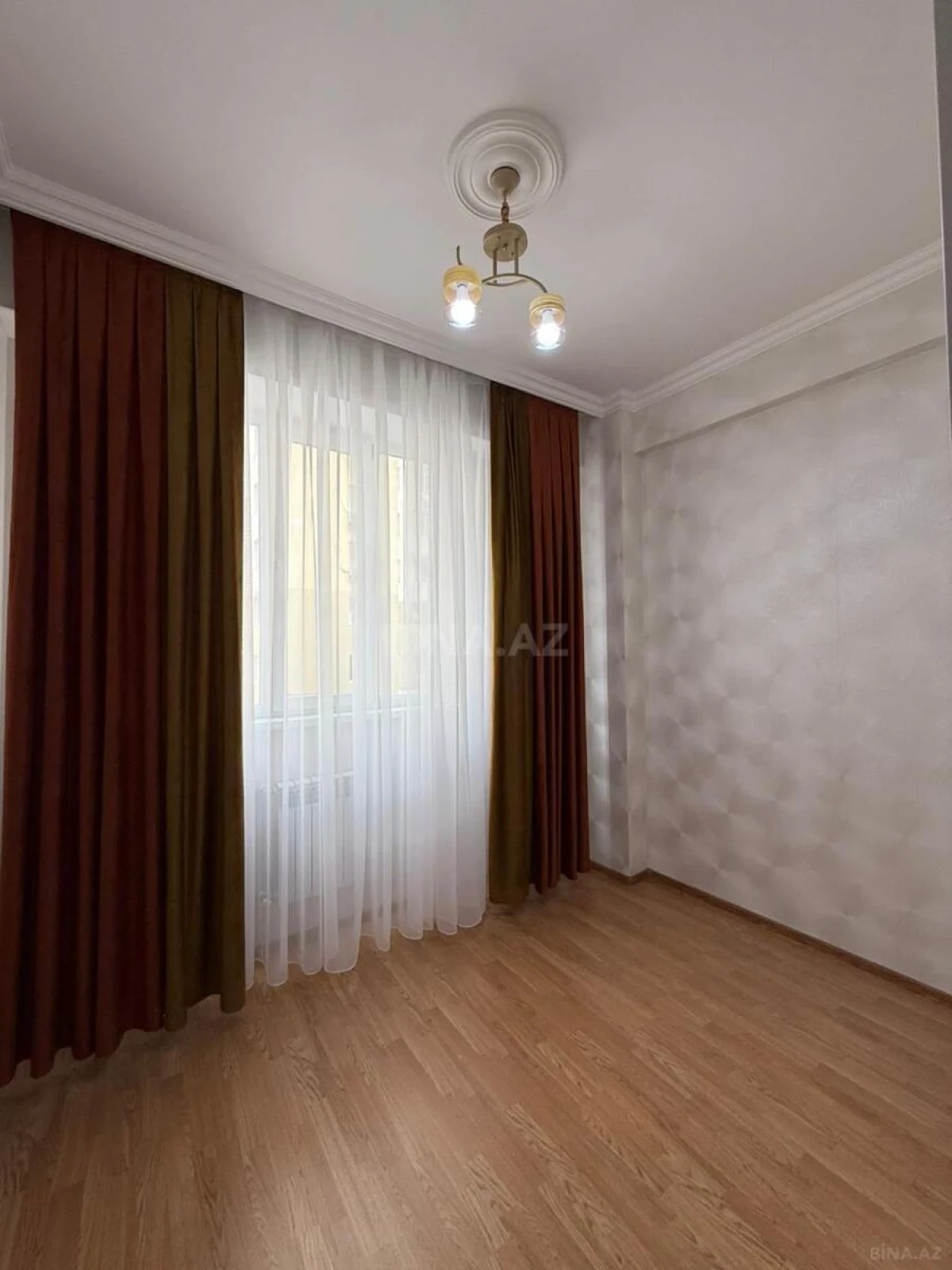 Satılır 2 otaqlı mənzil 43 m²