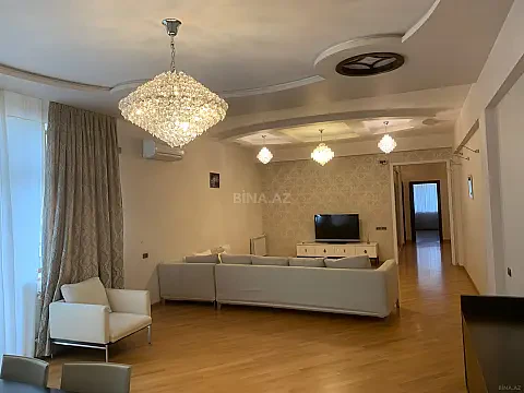 Kirayə verilir 3 otaqlı mənzil 170 m²