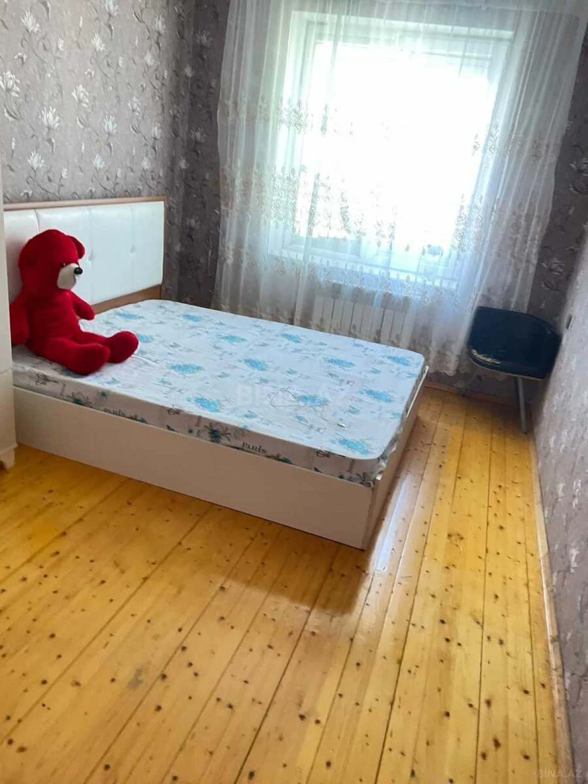 Satılır 2 otaqlı mənzil 82 m²