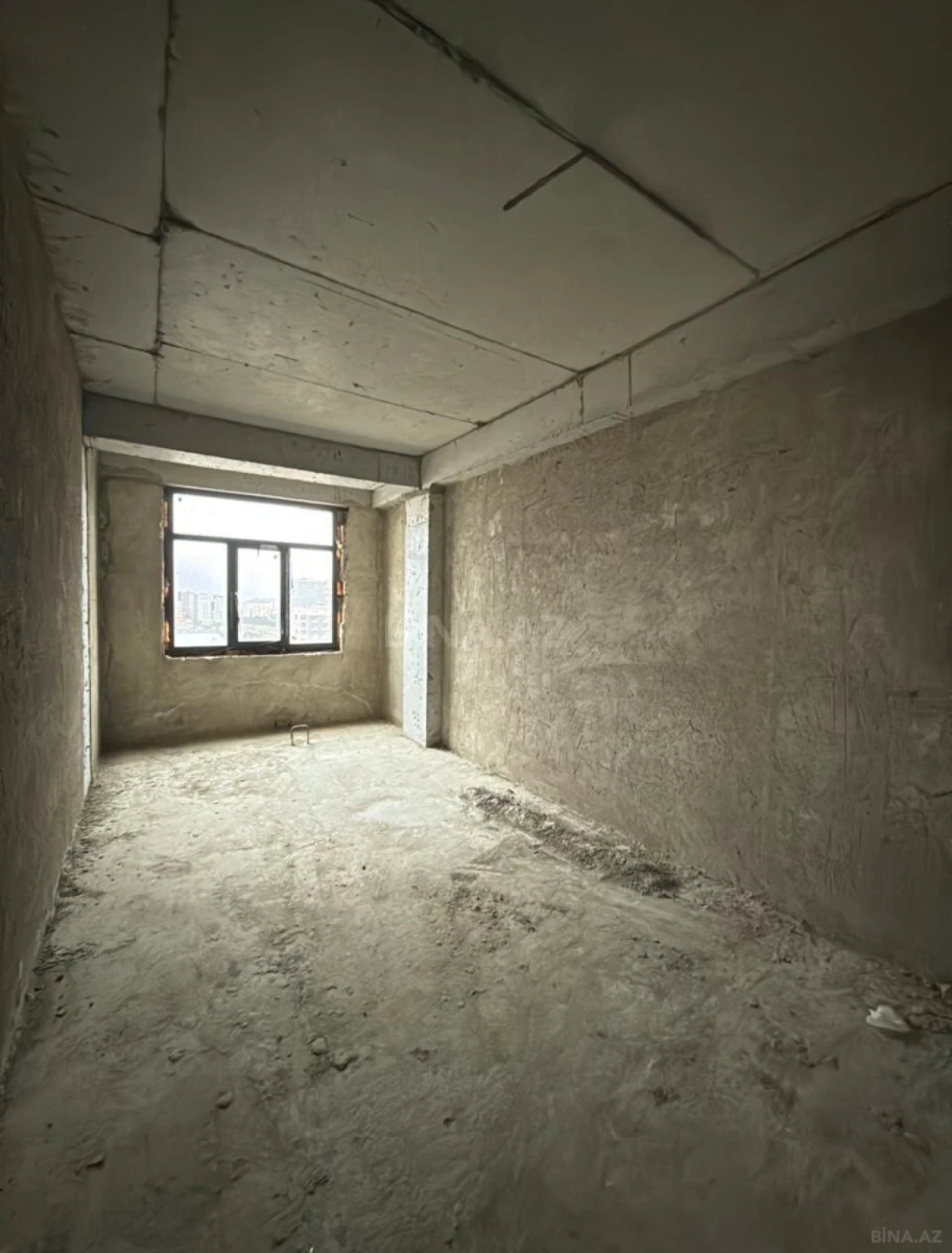 Satılır 2 otaqlı mənzil 110 m²