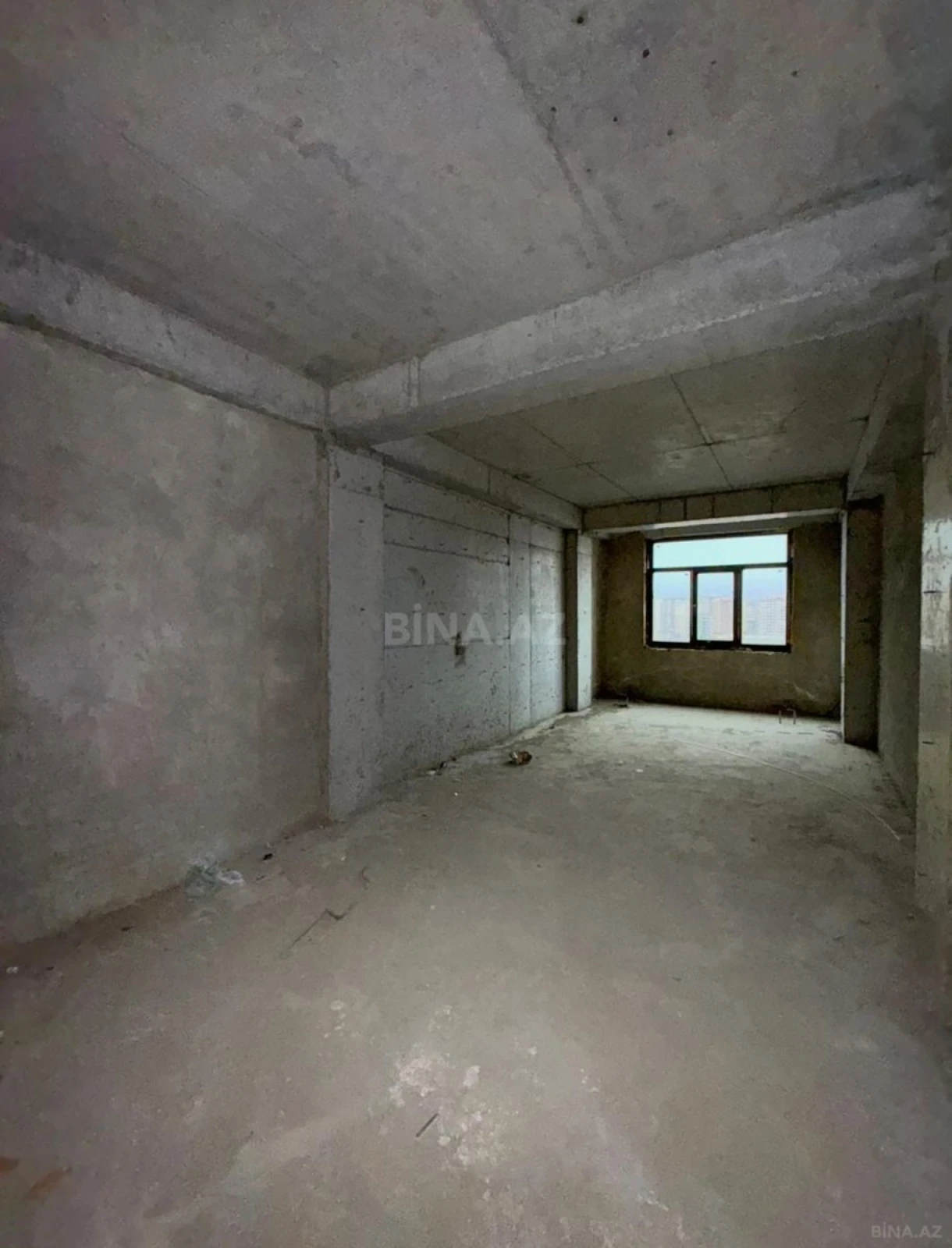 Satılır 2 otaqlı mənzil 110 m²