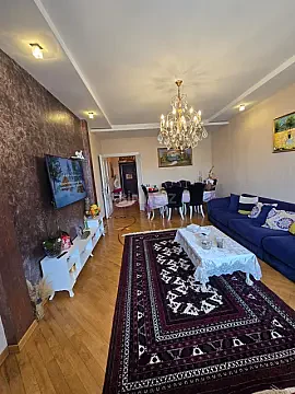 Satılır 3 otaqlı mənzil 105 m²