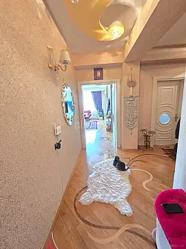 Satılır 3 otaqlı mənzil 105 m²