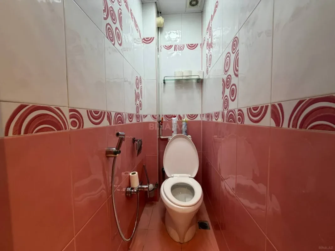Satılır 2 otaqlı mənzil 68 m²