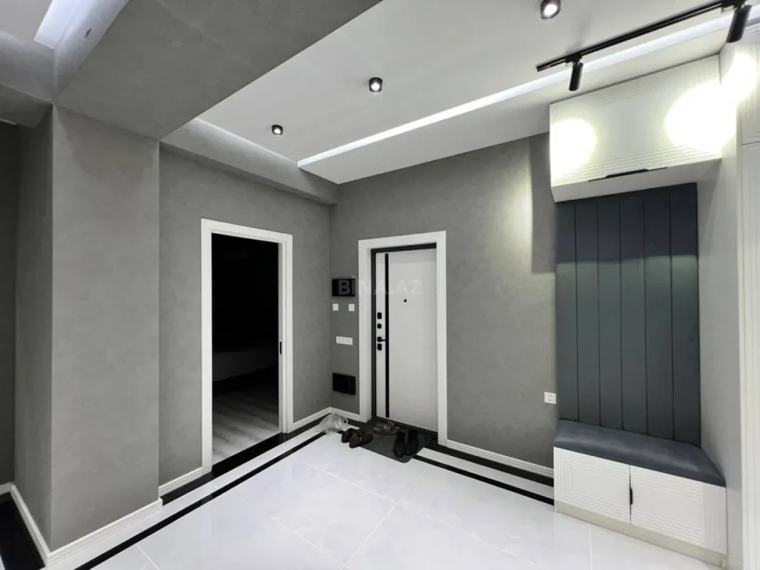 Kirayə verilir 3 otaqlı mənzil 139 m²