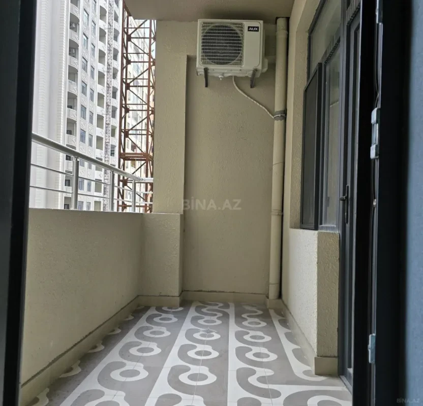 Kirayə verilir 3 otaqlı mənzil 139 m²