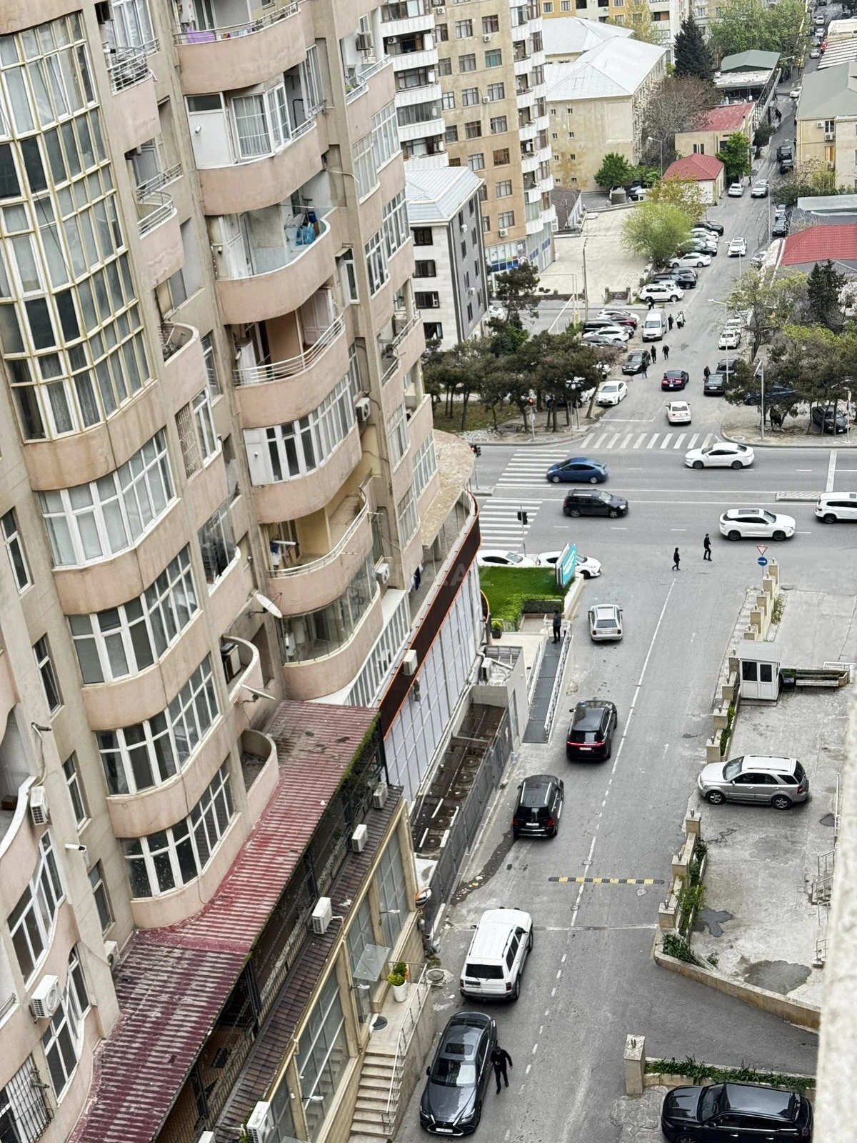 Satılır 3 otaqlı mənzil 70 m²
