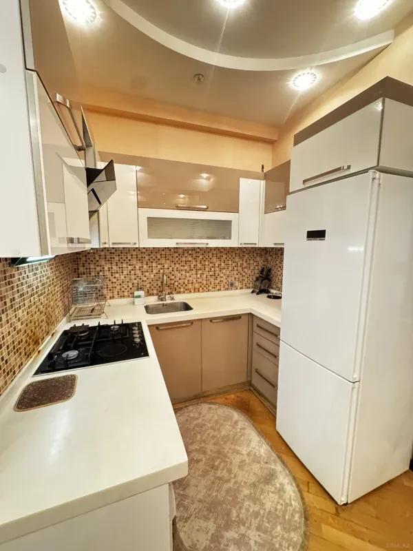 Satılır 3 otaqlı mənzil 70 m²