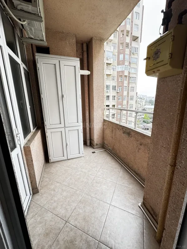 Satılır 3 otaqlı mənzil 70 m²