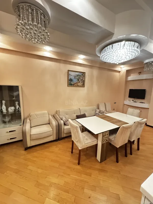 Satılır 3 otaqlı mənzil 70 m²