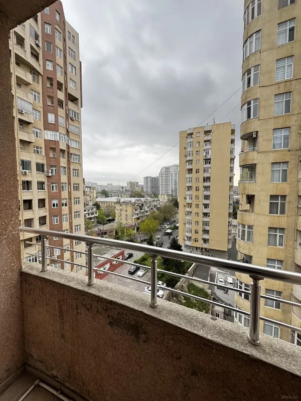 Satılır 3 otaqlı mənzil 70 m²
