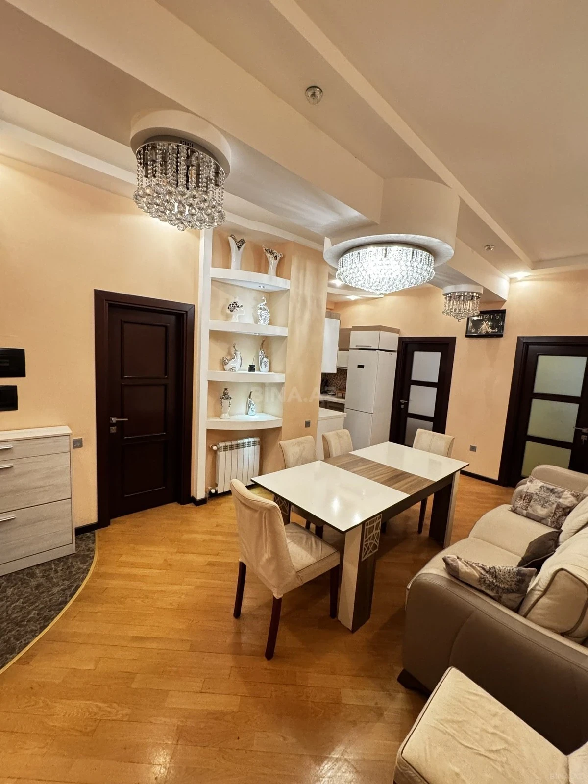 Satılır 3 otaqlı mənzil 70 m²