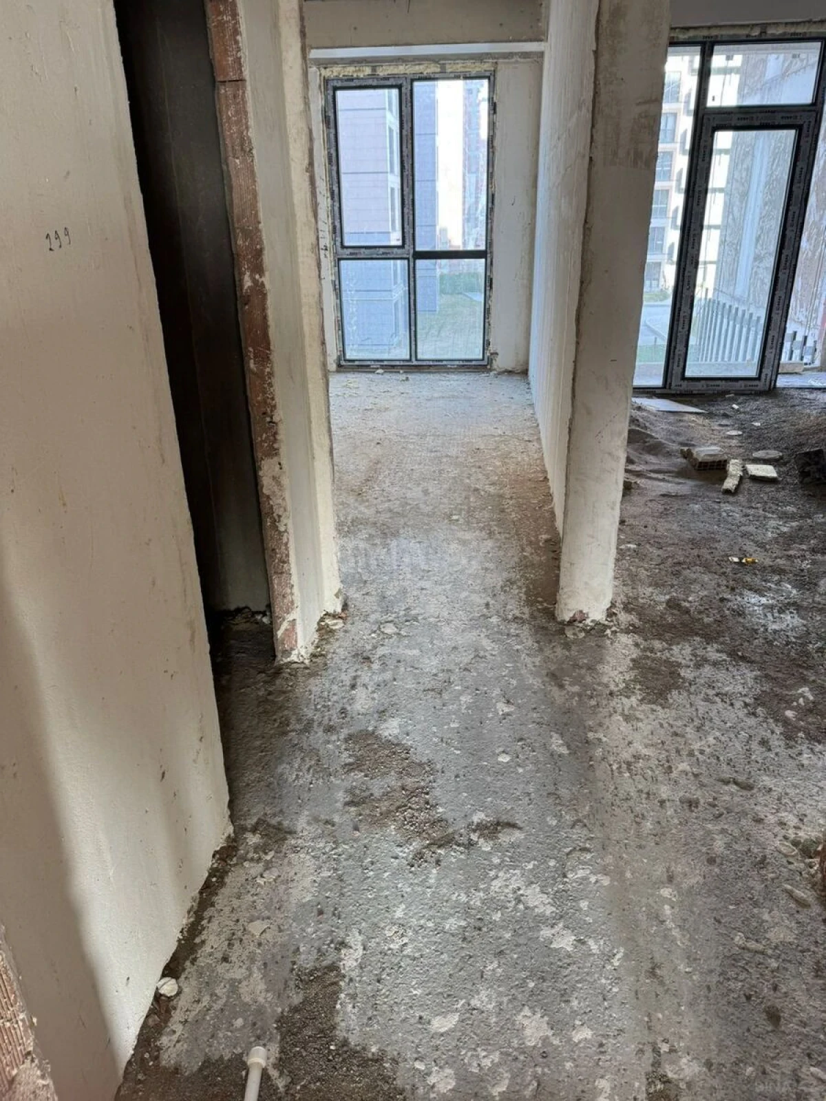 Satılır 1 otaqlı mənzil 44 m²