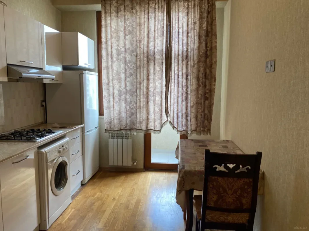 Kirayə verilir 1 otaqlı mənzil 55 m²