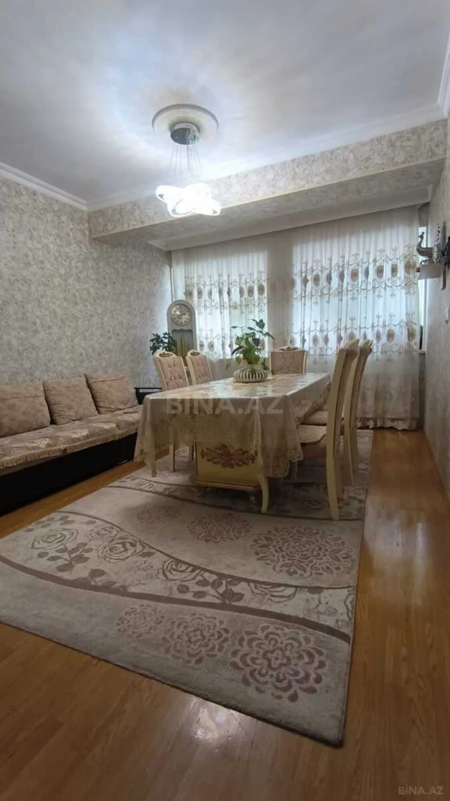 Satılır 2 otaqlı mənzil 86 m²