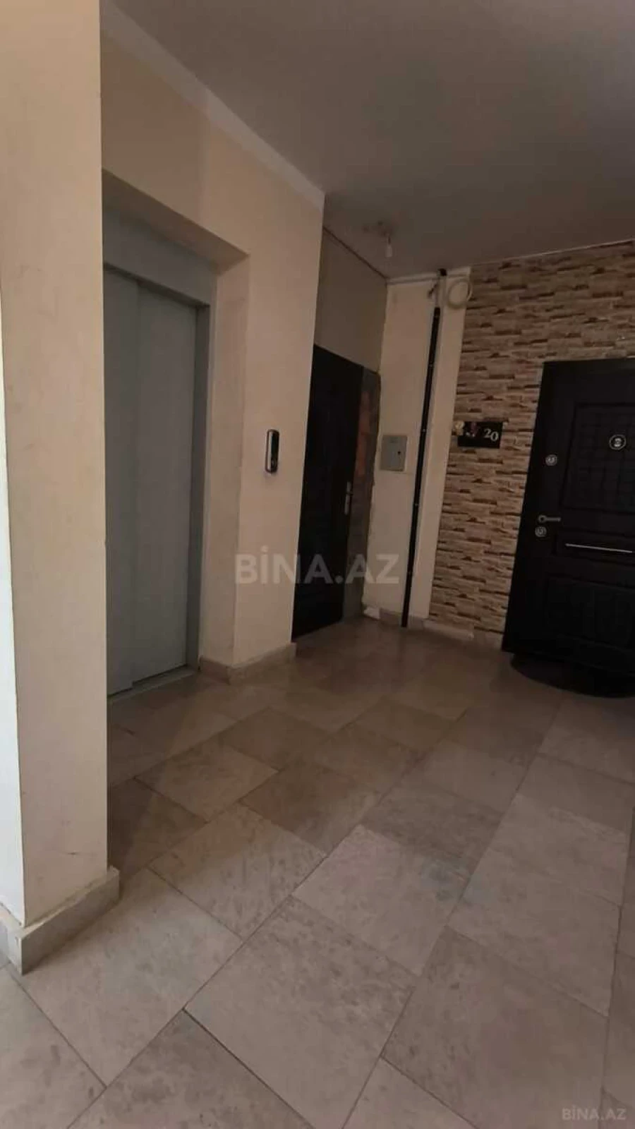 Satılır 2 otaqlı mənzil 86 m²