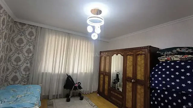 Satılır 2 otaqlı mənzil 86 m²