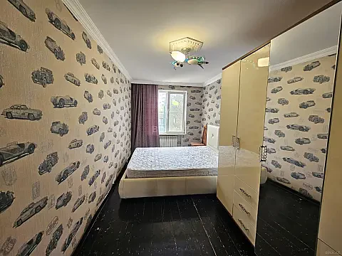 Satılır 3 otaqlı mənzil 60 m²