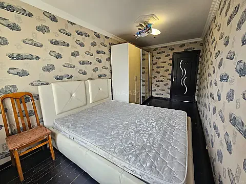 Satılır 3 otaqlı mənzil 60 m²