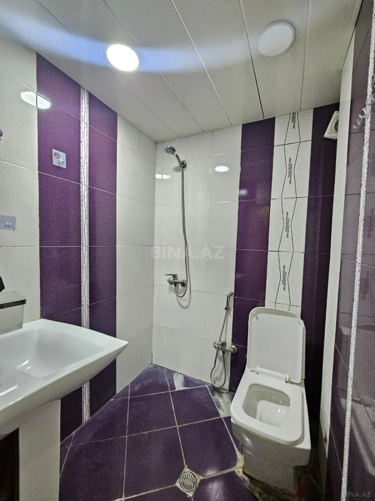 Satılır 3 otaqlı mənzil 60 m²