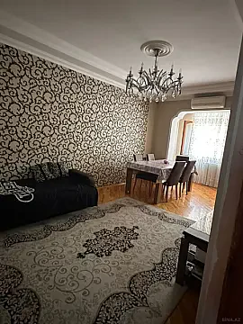 Kirayə verilir 4 otaqlı mənzil 120 m² — Bakı, İnşaatçılar 4 otaq 120.00 m²