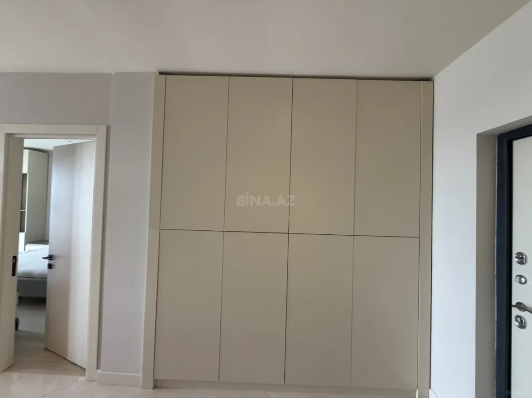 Kirayə verilir 2 otaqlı mənzil 98 m²