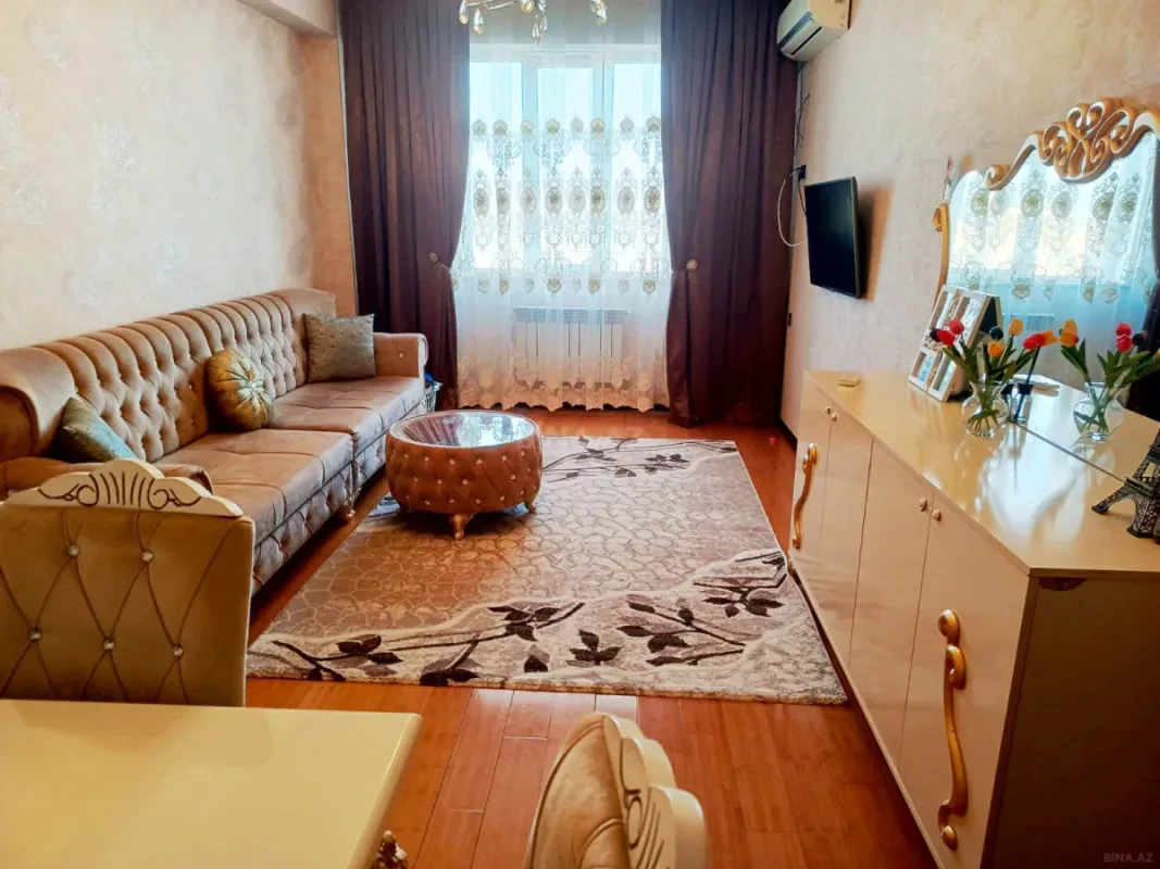 Satılır 2 otaqlı mənzil 65 m²