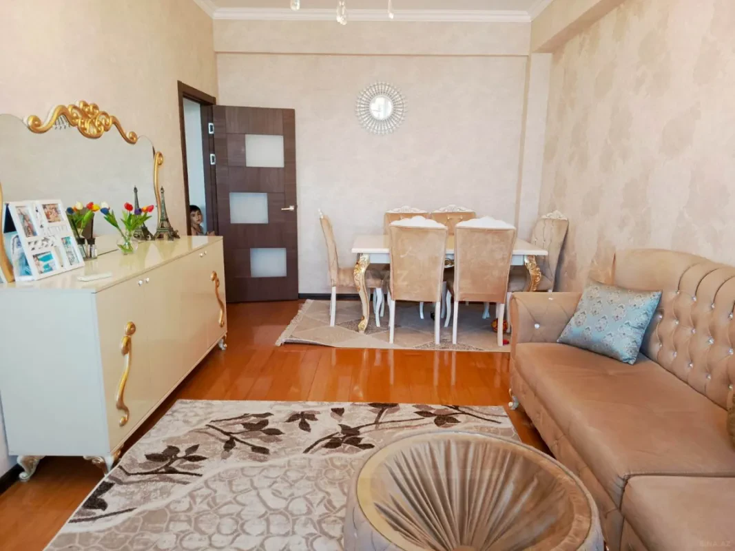 Satılır 2 otaqlı mənzil 65 m²