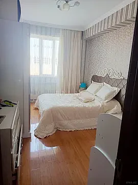 Satılır 2 otaqlı mənzil 65 m²