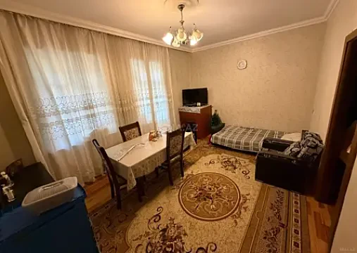 Satılır 2 otaqlı mənzil 70 m²