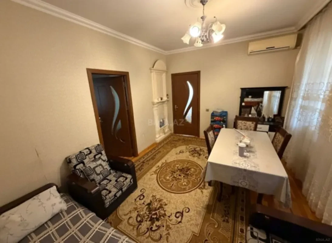 Satılır 2 otaqlı mənzil 70 m²