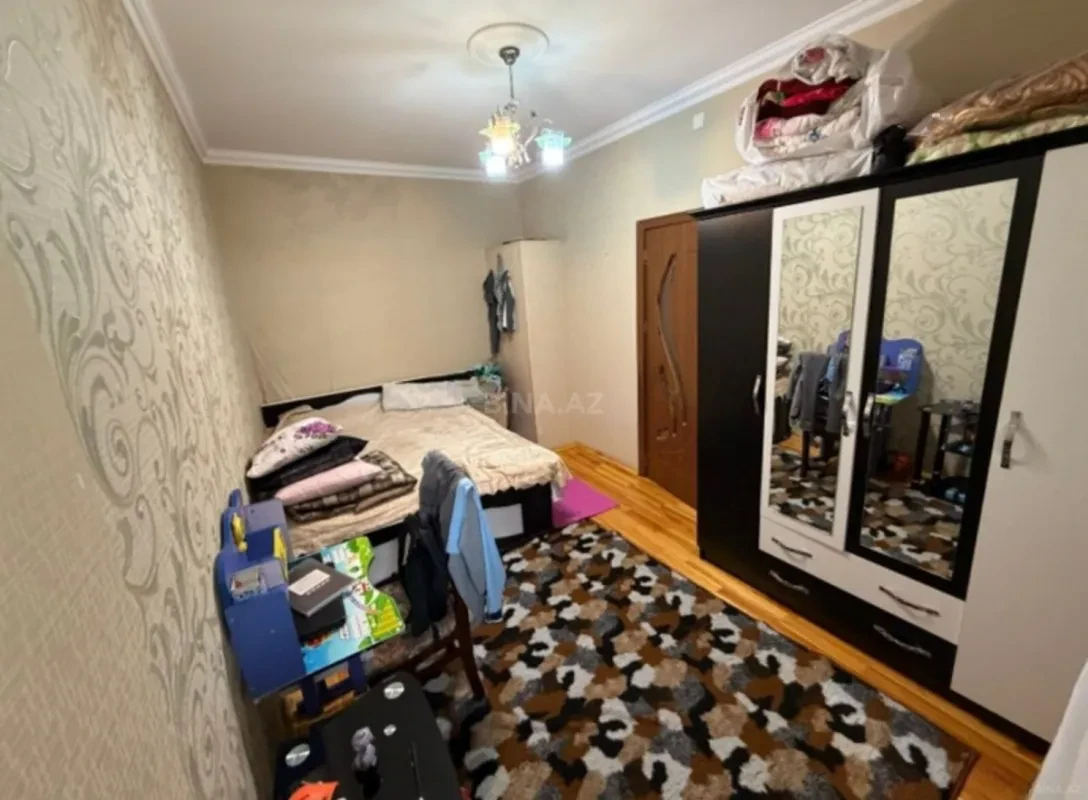 Satılır 2 otaqlı mənzil 70 m²