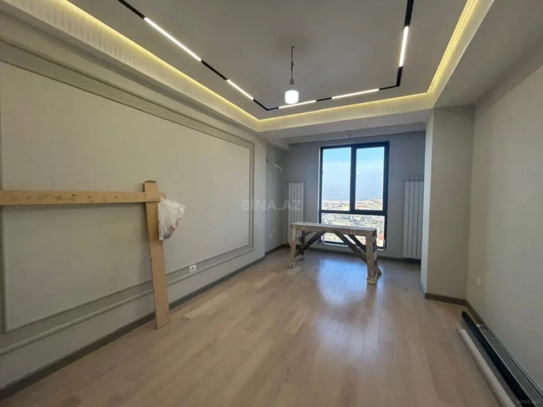 Satılır 3 otaqlı mənzil 99 m²