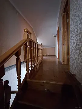 Satılır 6 otaqlı həyət evi 230 m²