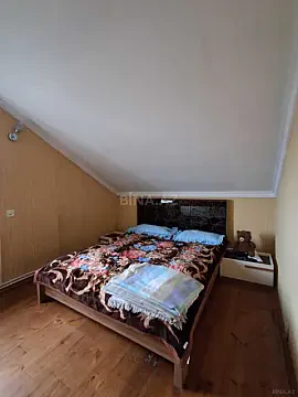 Satılır 6 otaqlı həyət evi 230 m²