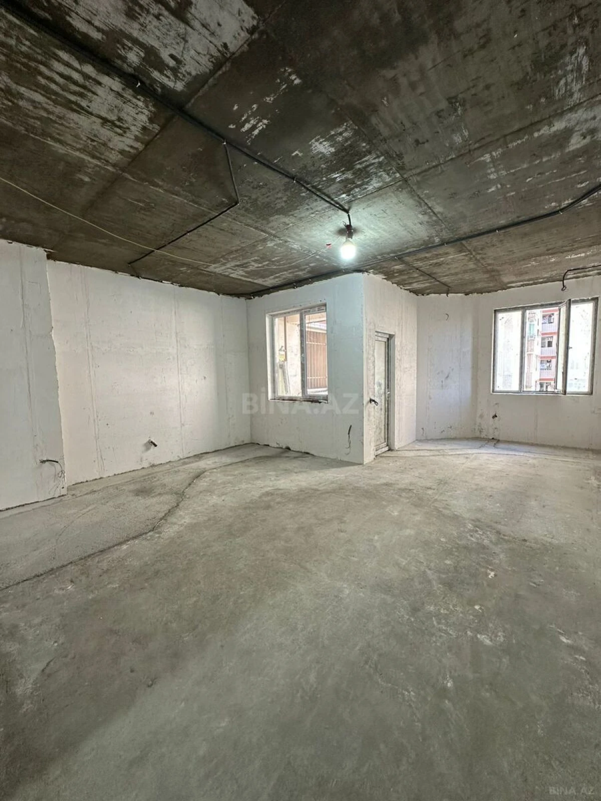Satılır 1 otaqlı mənzil 36 m²