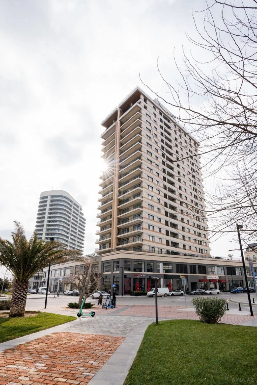 Kirayə verilir 2 otaqlı mənzil 75 m²