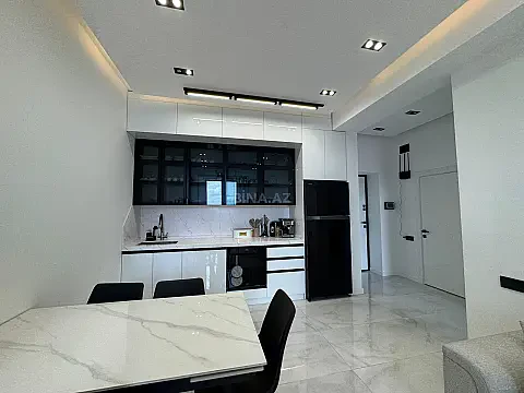 Kirayə verilir 2 otaqlı mənzil 60 m²