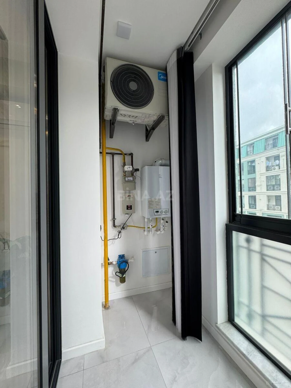 Kirayə verilir 2 otaqlı mənzil 60 m²