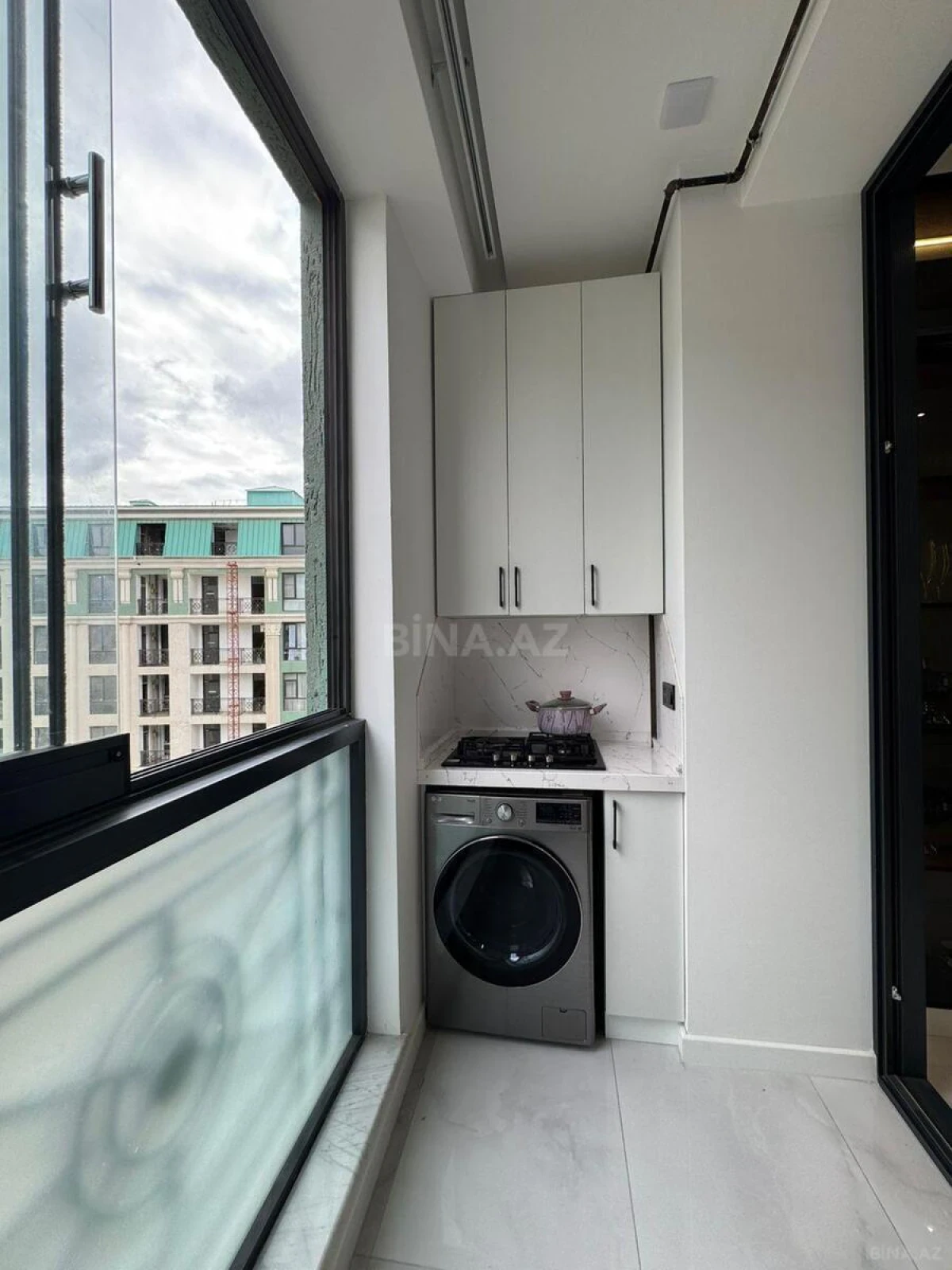 Kirayə verilir 2 otaqlı mənzil 60 m²